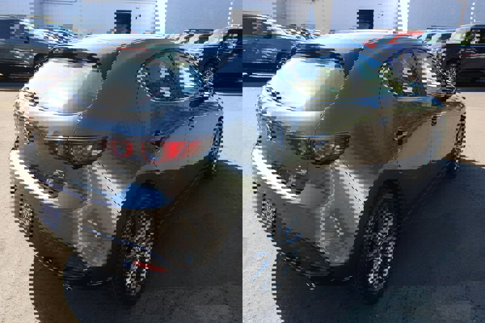 Used 2020 MAZDA MAZDA3 Base image 6