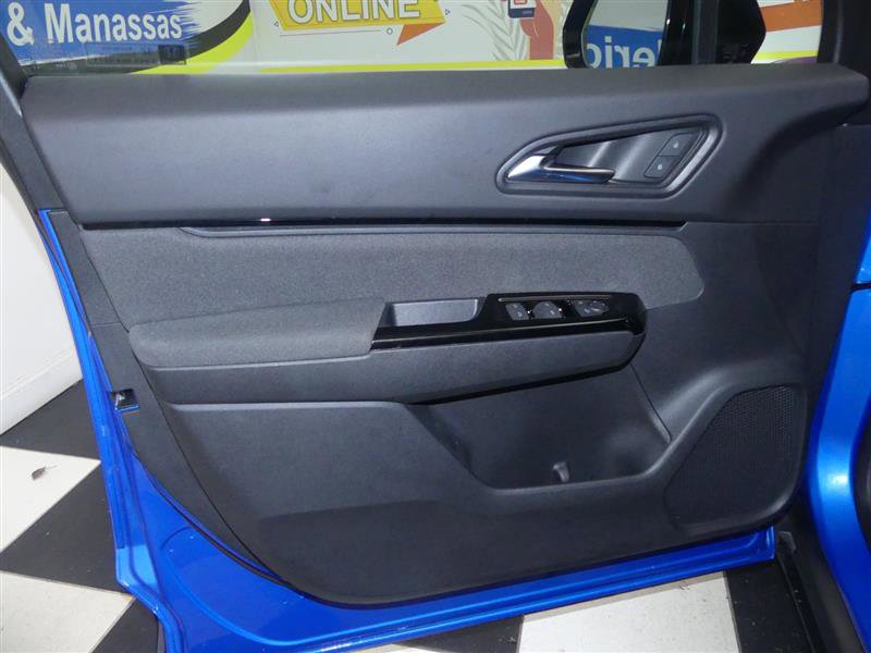 Used 2024 Honda Prologue EX image 24