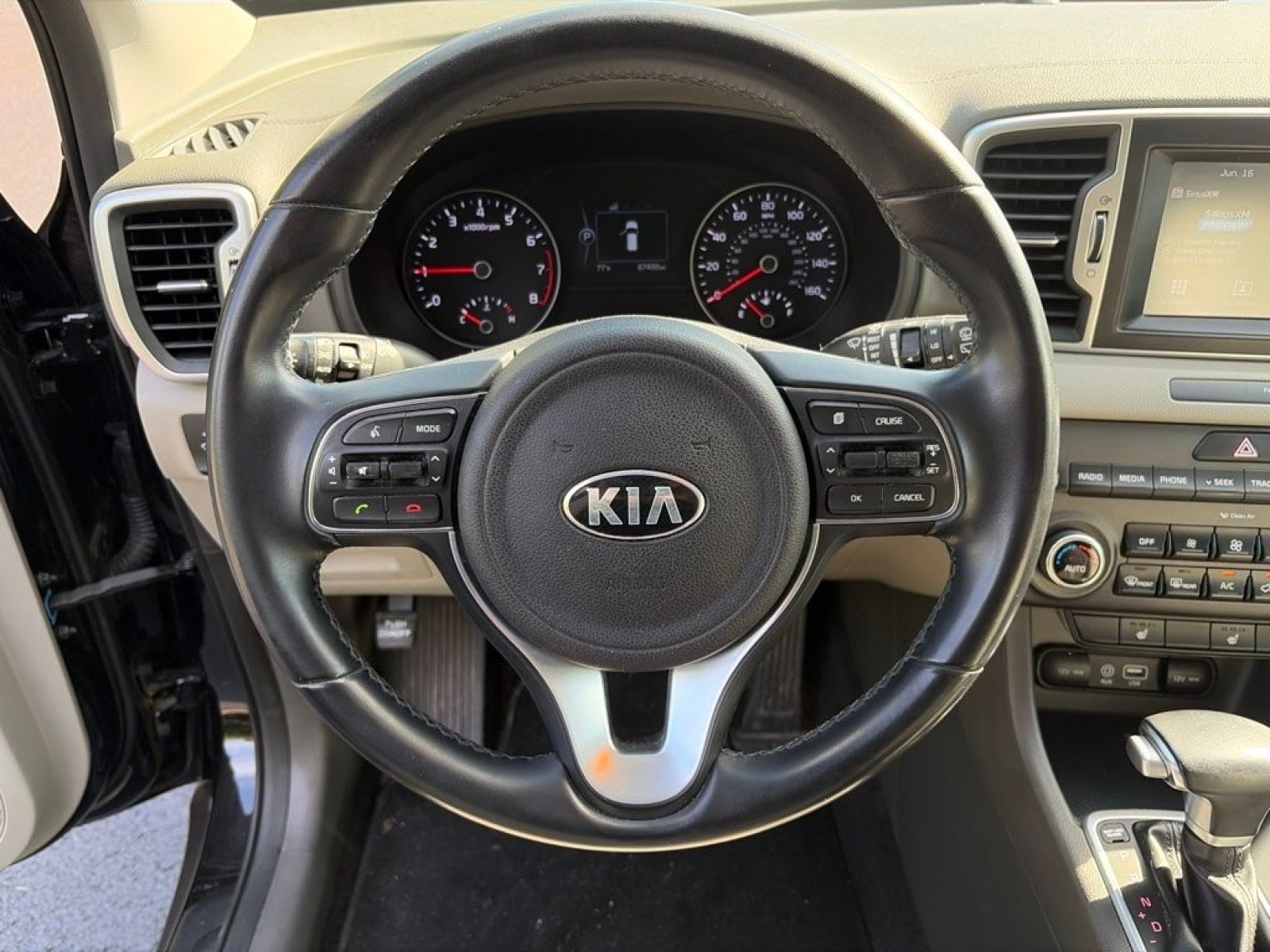 Used 2017 Kia Sportage EX FWD image 16