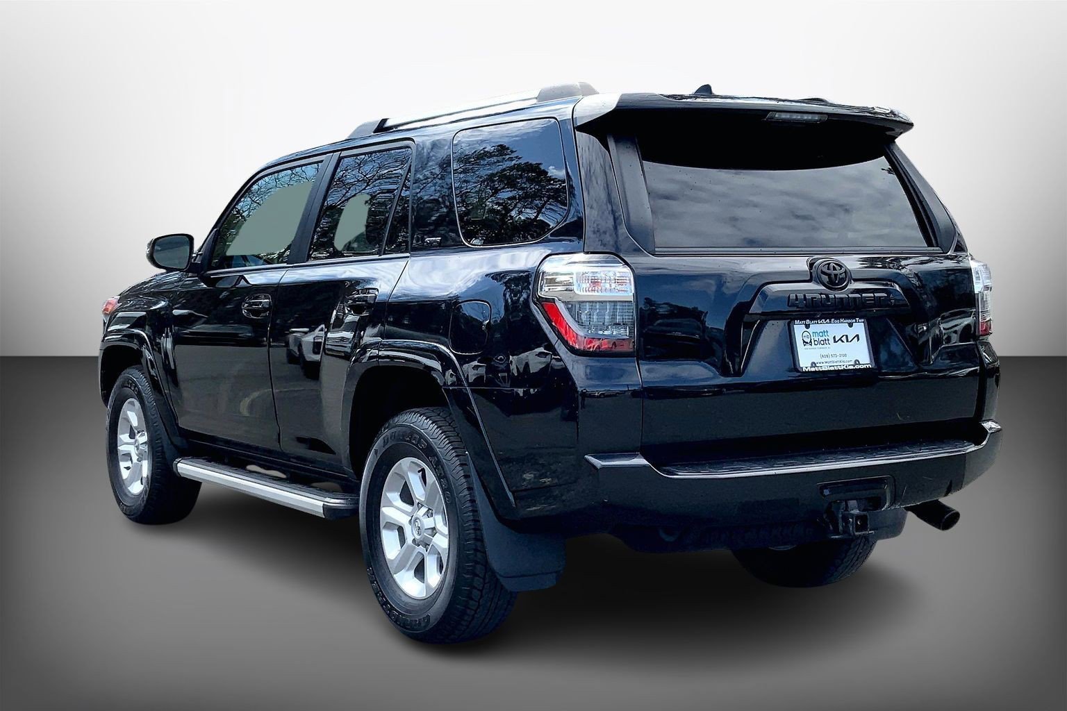 Used 2023 Toyota 4Runner SR5 Premium w/ Moonroof Package image 13