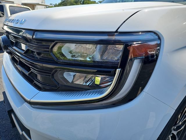 Certified 2025 Ford Expedition Platinum AWD/4WD image 31