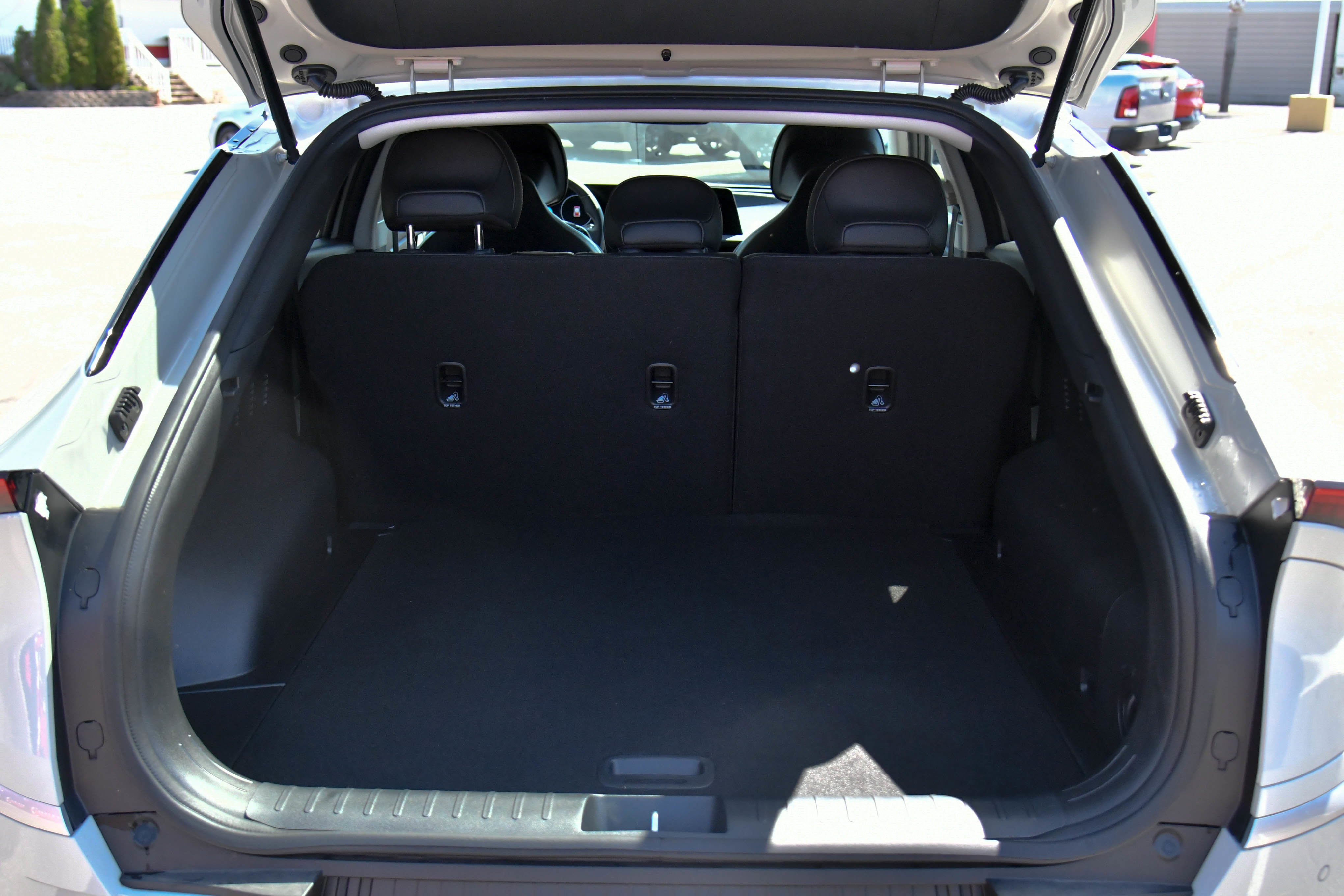 Used 2024 Kia EV6 Light RWD image 47
