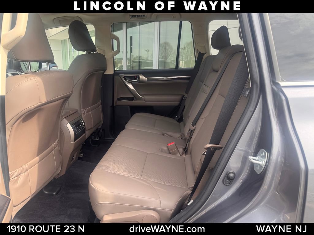 Used 2021 Lexus GX 460 Premium w/ Premium Package AWD/4WD image 22