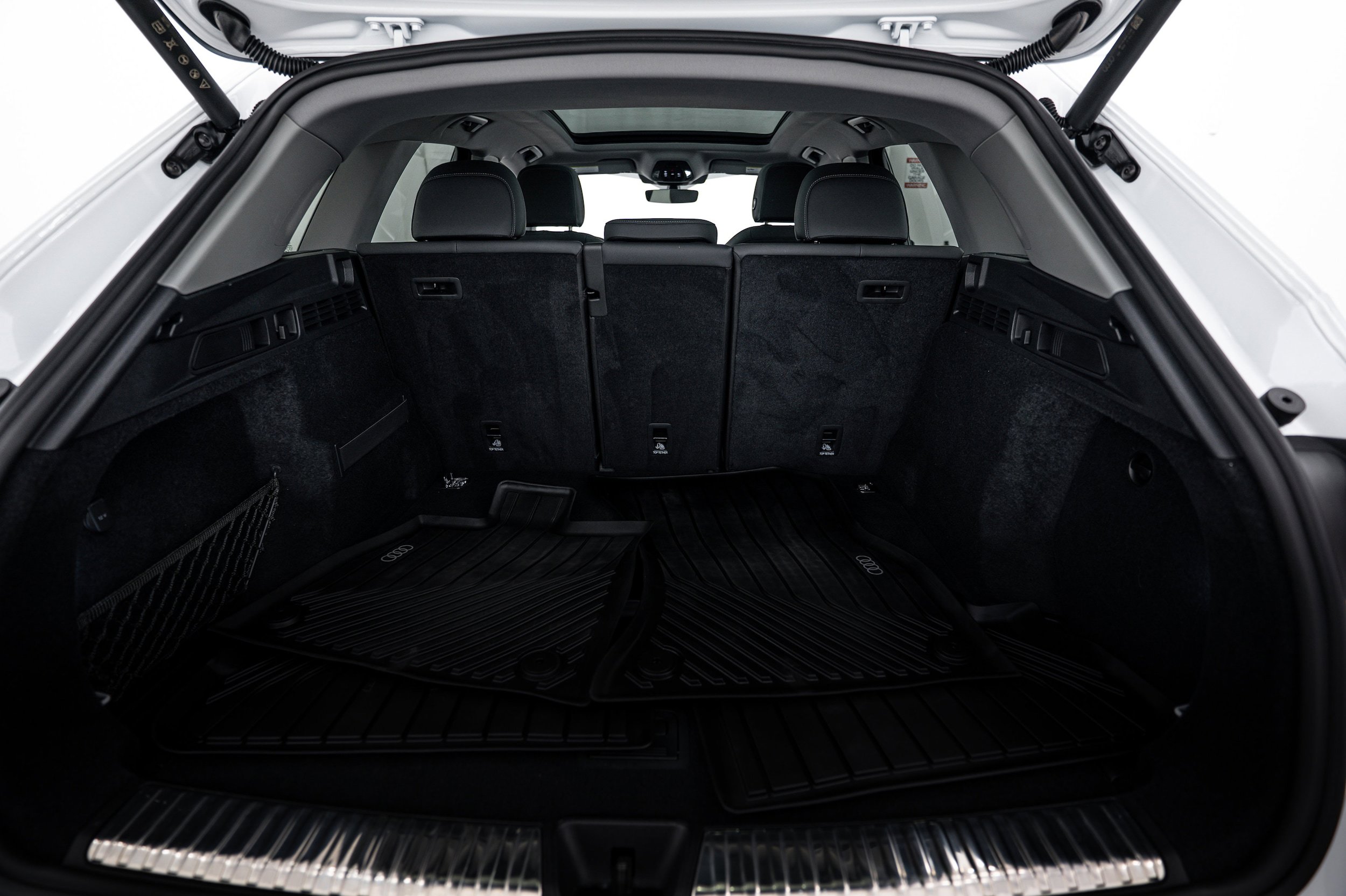 Certified 2025 Audi Q5 Premium w/ Convenience Package AWD/4WD image 20