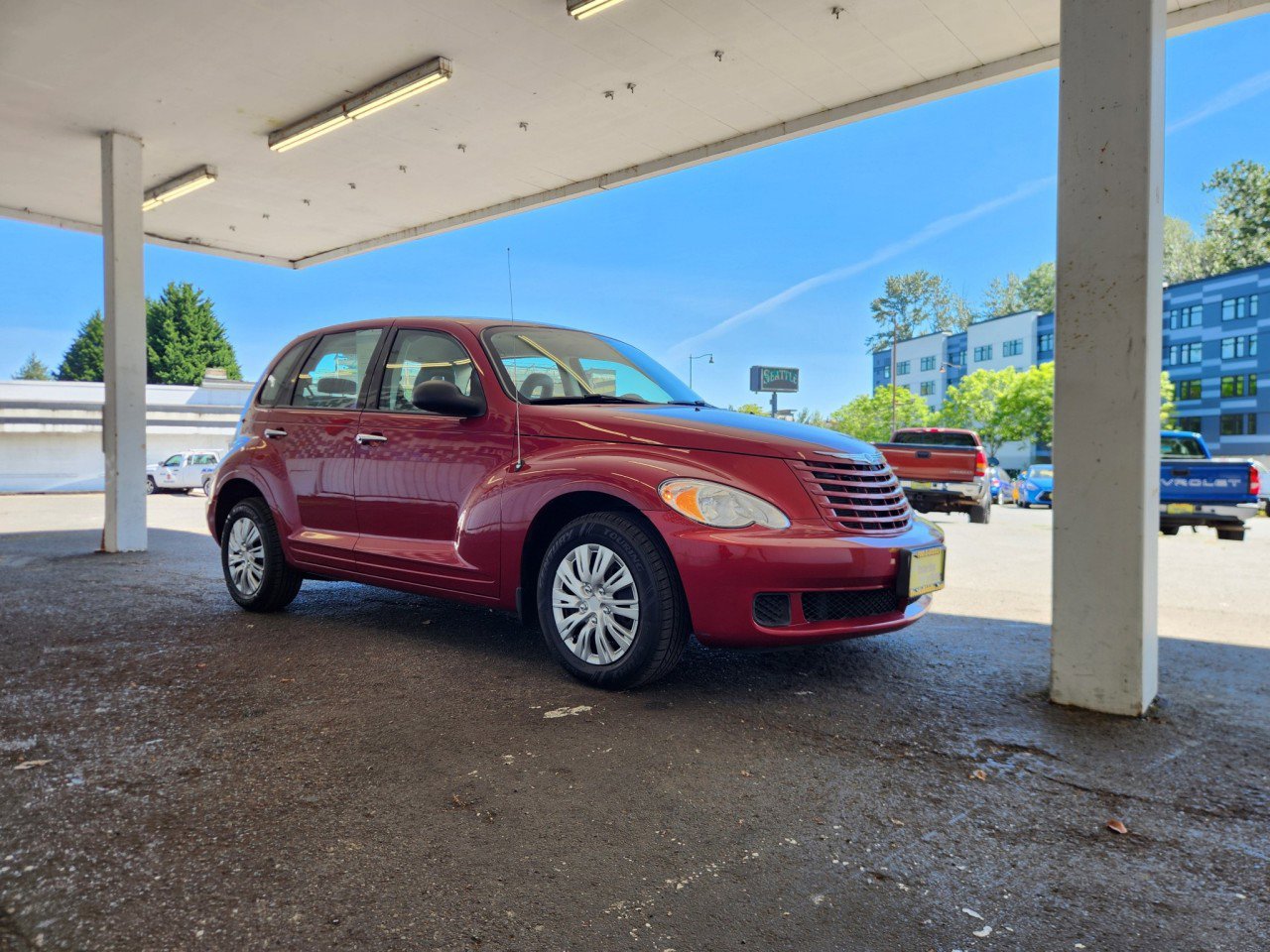 Used 2009 Chrysler PT Cruiser FWD image 7