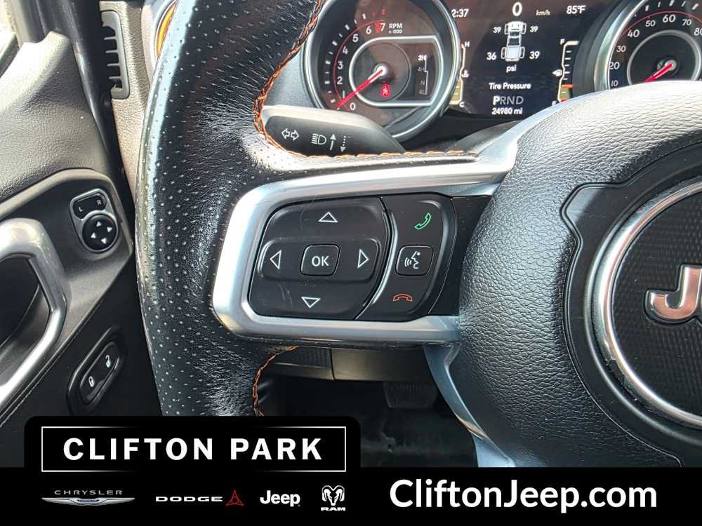 Used 2021 Jeep Gladiator Mojave AWD/4WD image 22