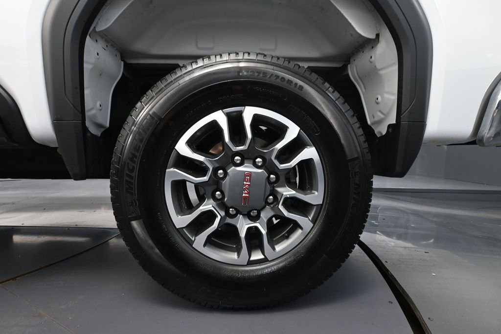Used 2024 GMC Sierra 2500 SLE w/ SLE Value Package AWD/4WD image 16