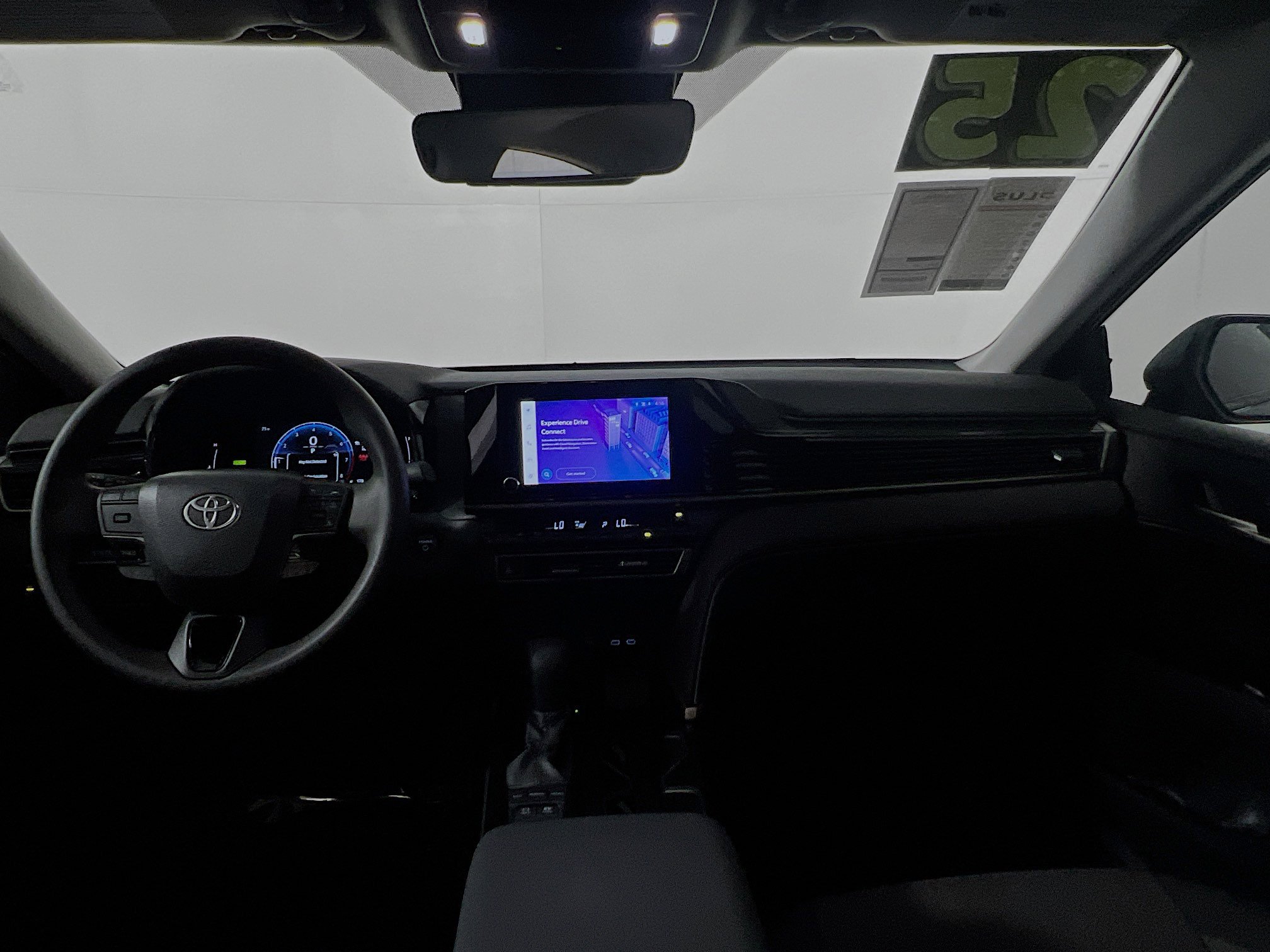 Used 2025 Toyota Camry LE w/ Convenience Package image 30