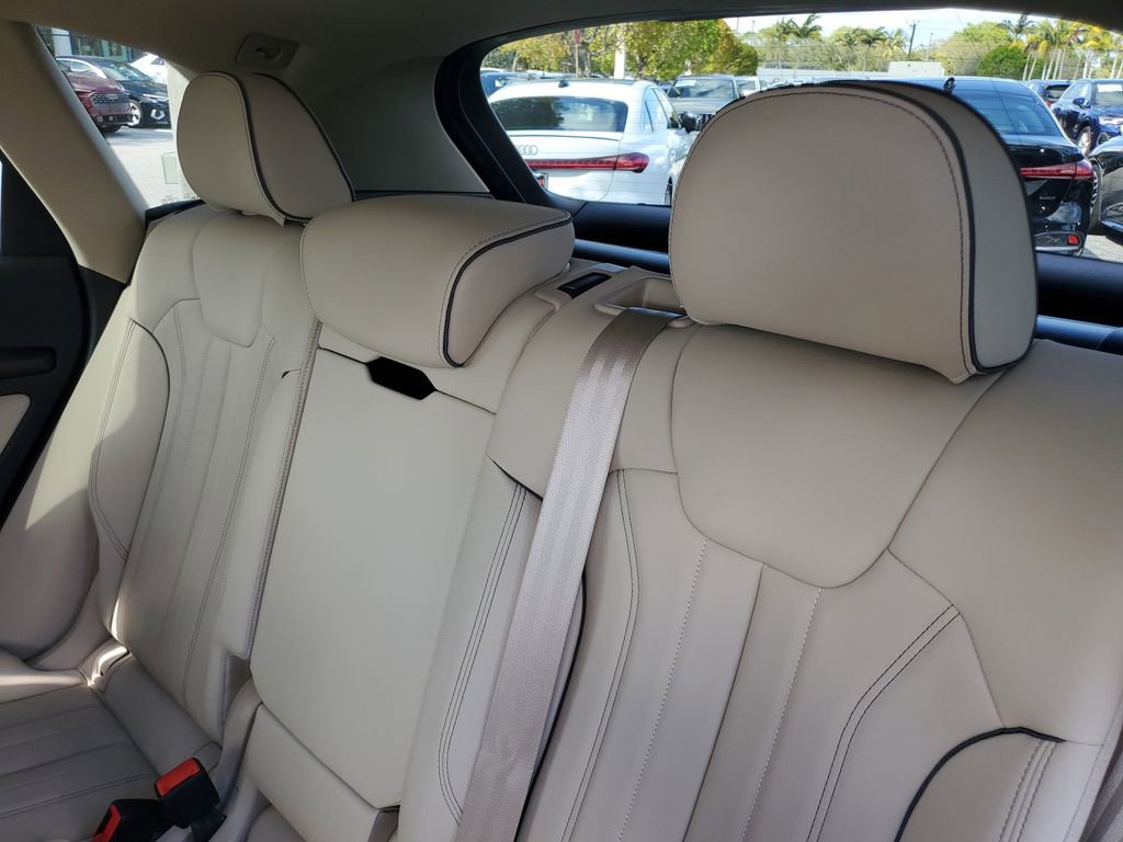 Certified 2024 Audi Q5 2.0T Premium w/ Convenience Package image 28