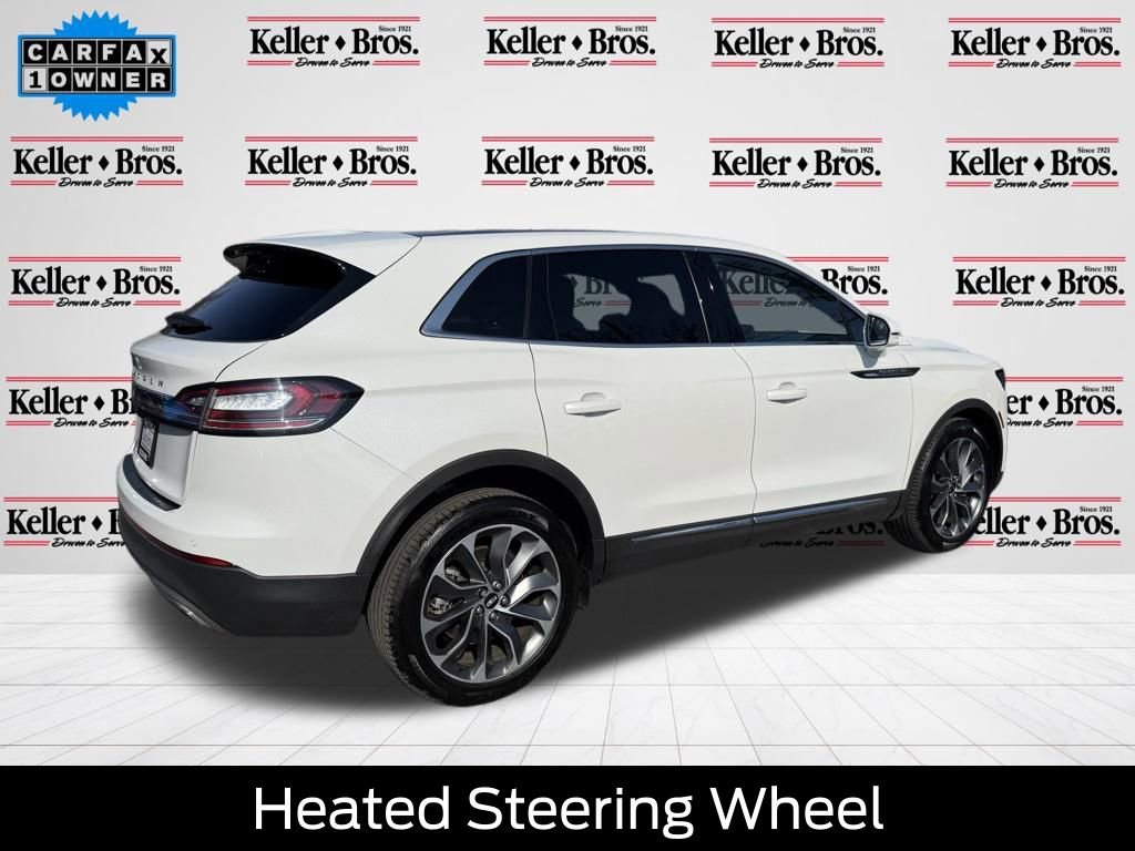 Used 2022 Lincoln Nautilus Reserve image 6