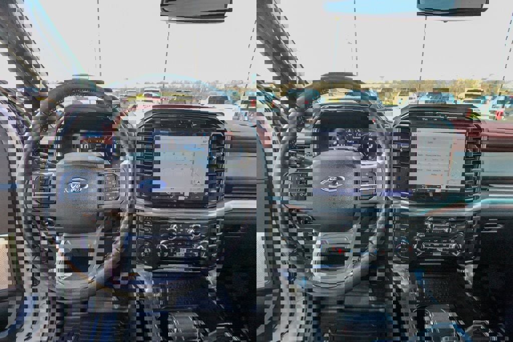 Used 2023 Ford F150 Lariat w/ Equipment Group 502A High image 32