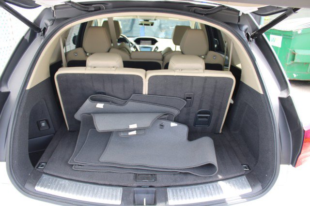 Used 2020 Acura MDX w/ Technology Package FWD image 30