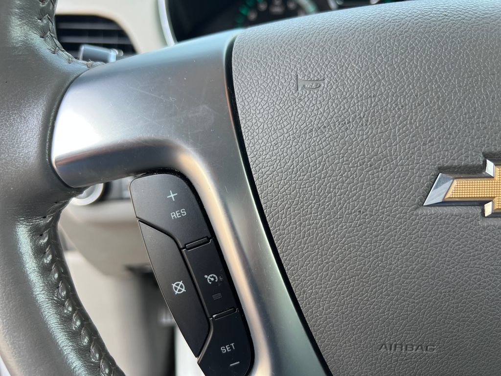 Used 2017 Chevrolet Traverse LT AWD/4WD image 16