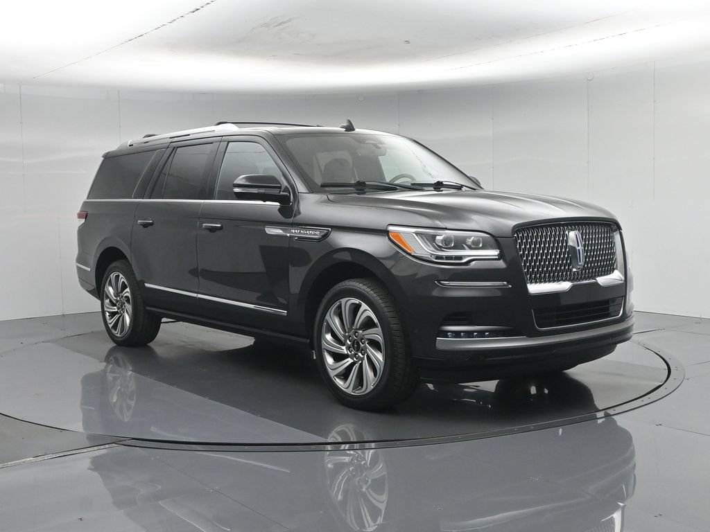 Used 2023 Lincoln Navigator L Reserve AWD/4WD image 60