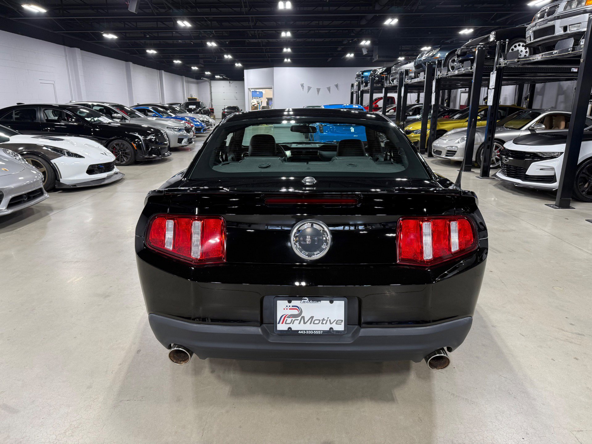Used 2010 Ford Mustang GT image 6