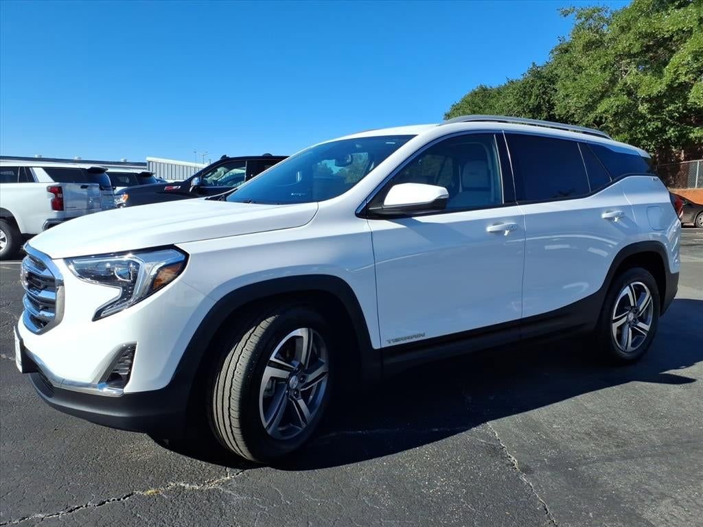 Used 2021 GMC Terrain SLT w/ LPO, Floor Liner Package image 4