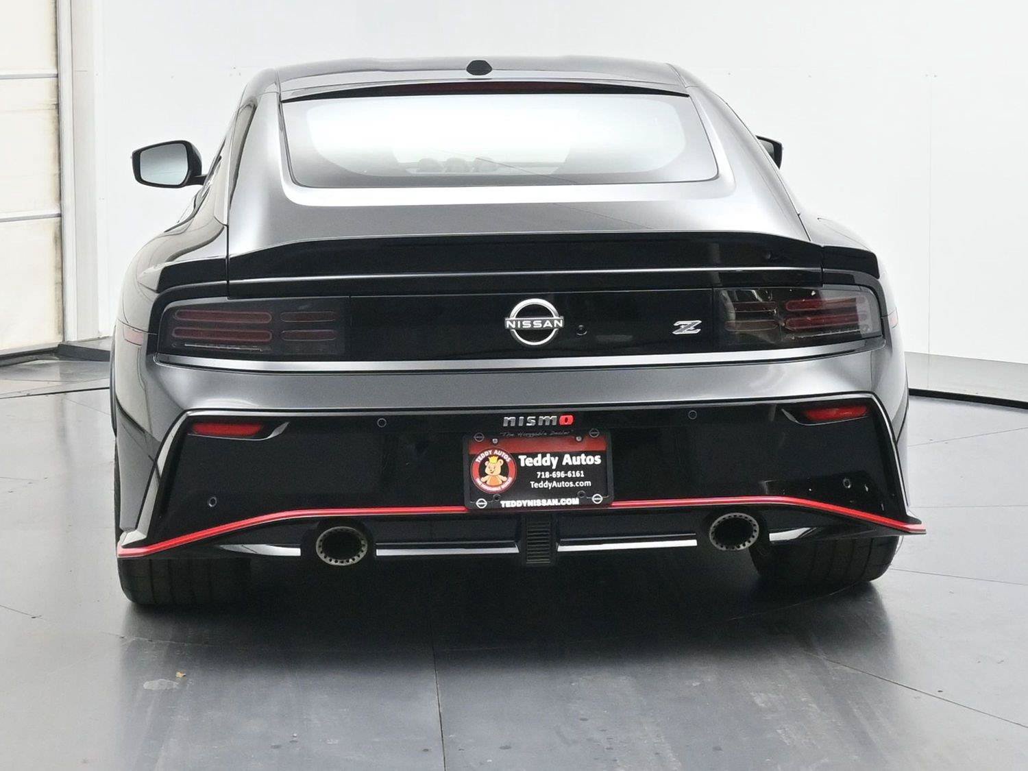 Certified 2024 Nissan Z NISMO w/ Floor Mat Package RWD image 28
