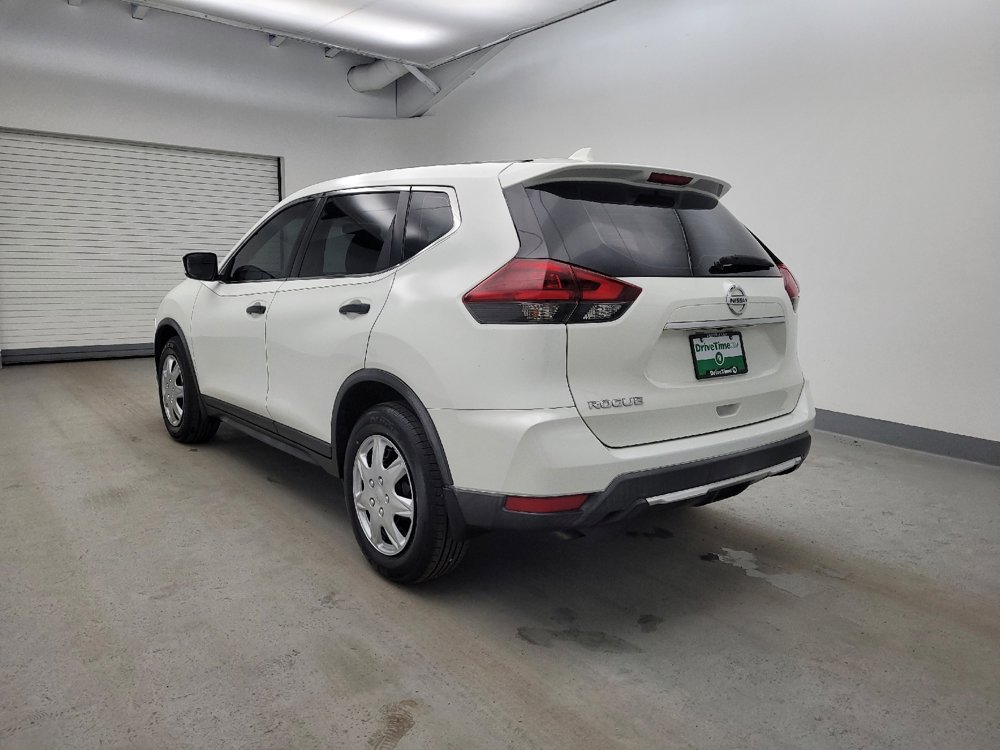 Used 2018 Nissan Rogue S image 5