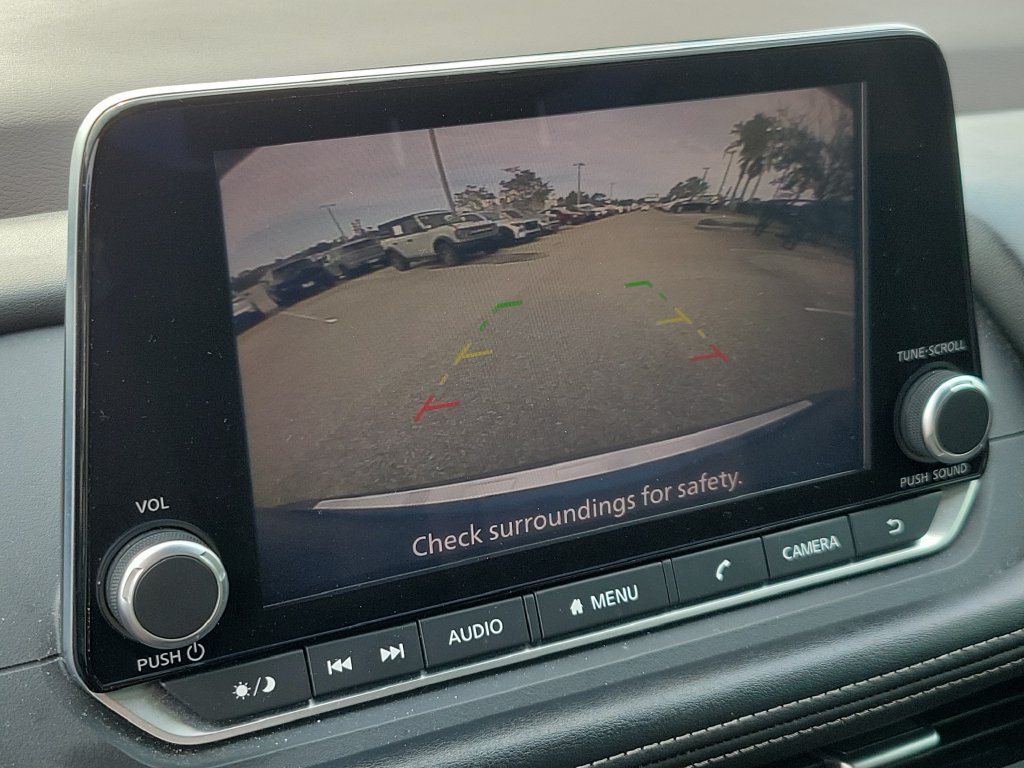 Used 2023 Nissan Rogue SV FWD image 26