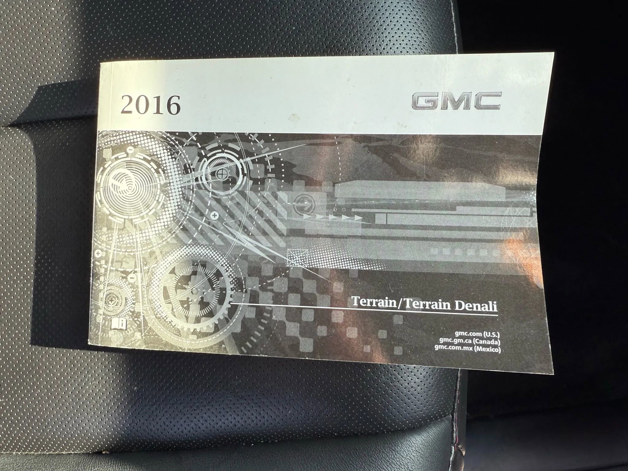 Used 2016 GMC Terrain SLT w/ Open Road Package FWD image 36