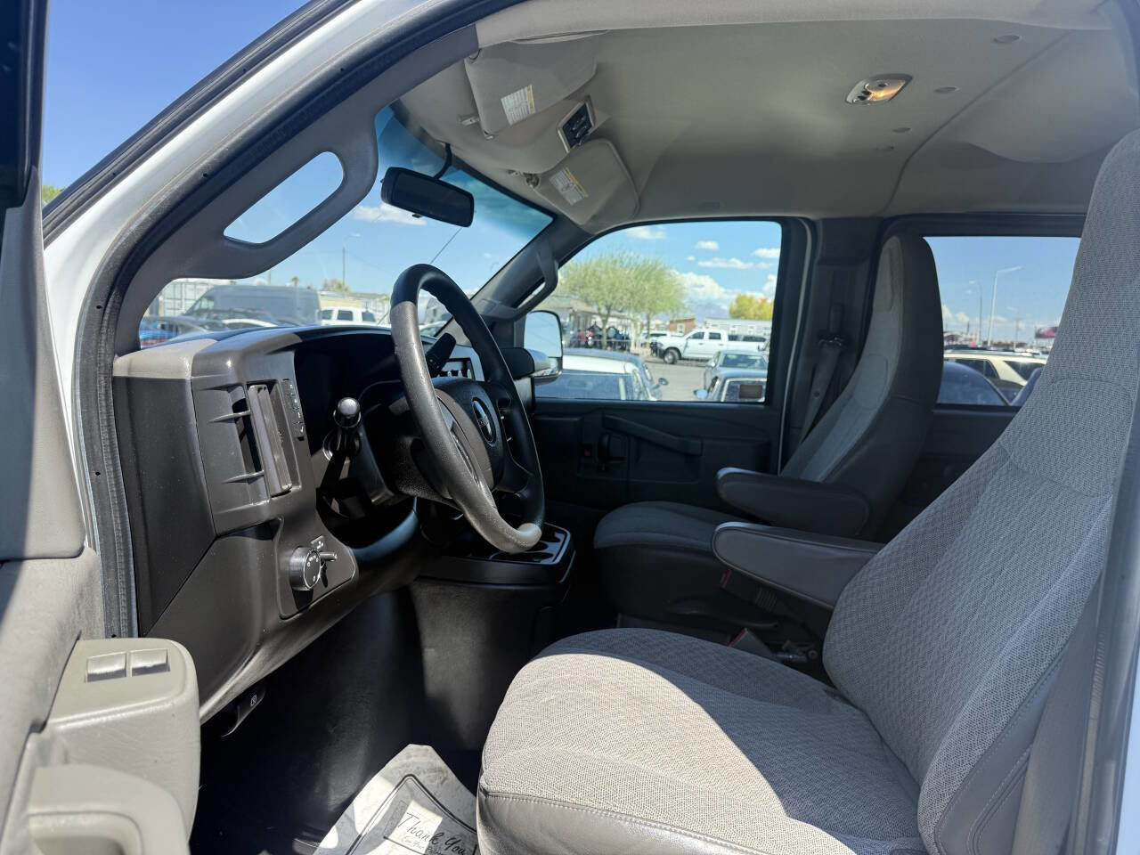 Used 2018 GMC Savana 3500 LT w/ LT Preferred Equipment Group image 17