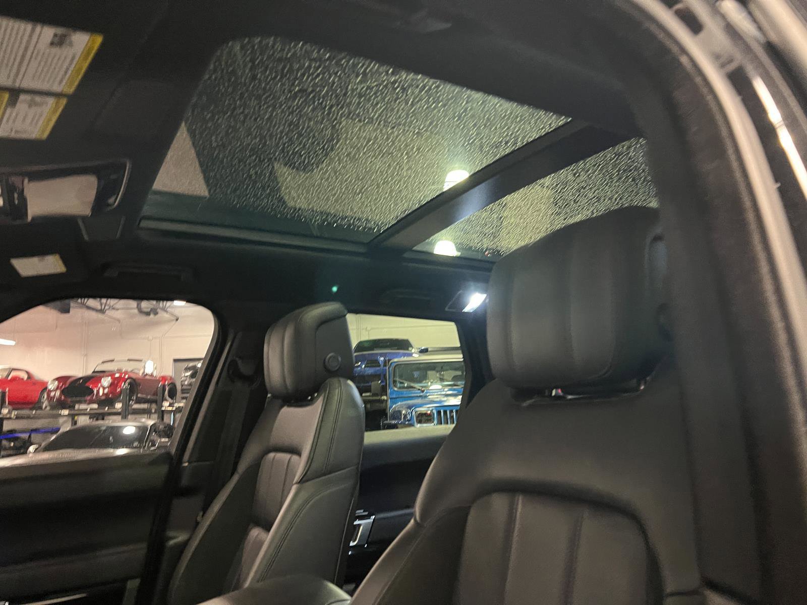 Used 2022 Land Rover Range Rover Sport HST AWD/4WD image 23