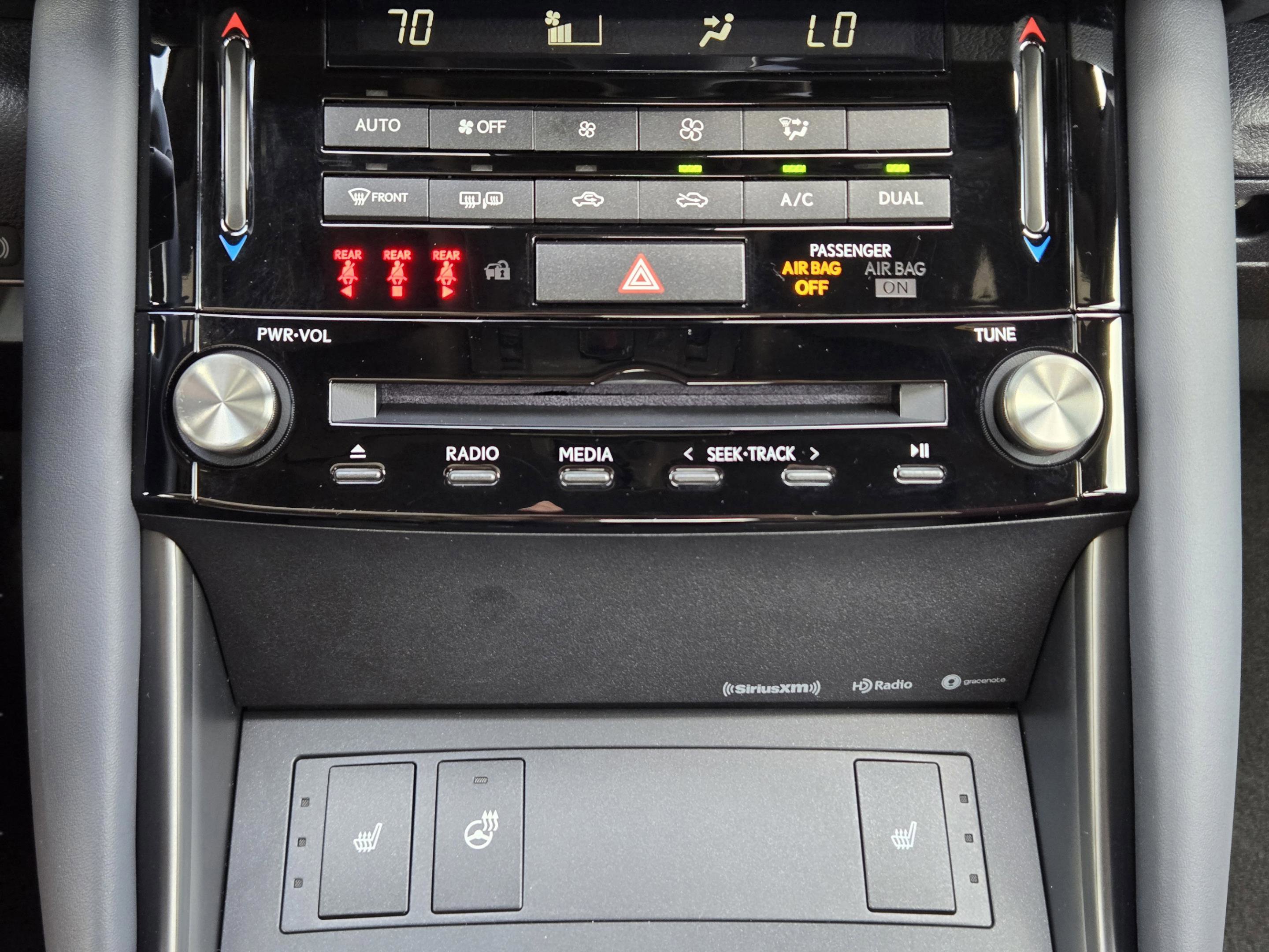 Used 2025 Lexus IS 350 F Sport w/ Accessory Package image 26