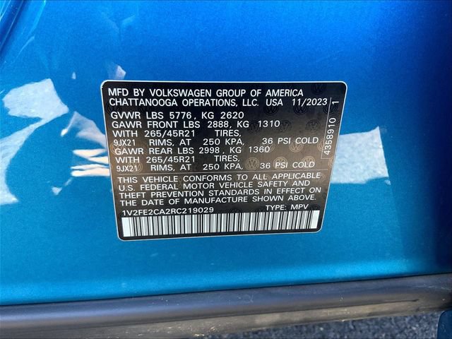 Certified 2024 Volkswagen Atlas Cross Sport SEL Premium R-Line AWD/4WD image 32