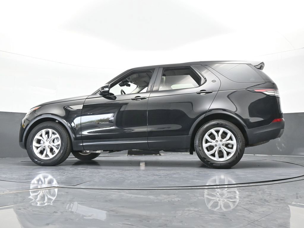 Used 2020 Land Rover Discovery SE image 55