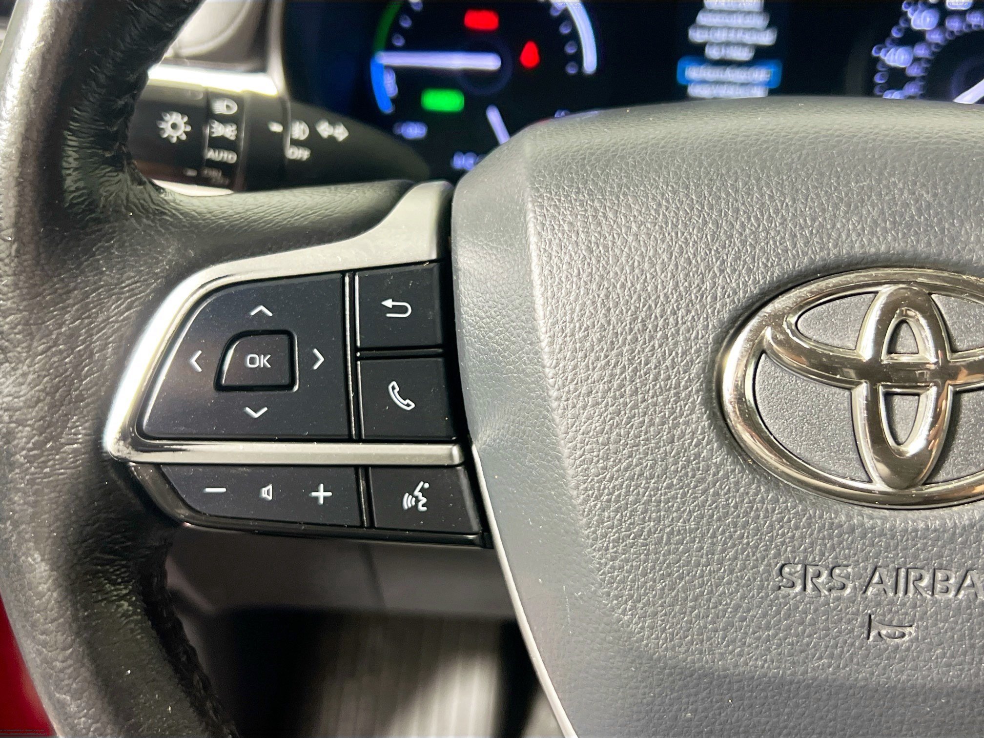 Used 2022 Toyota Sienna XLE FWD image 18