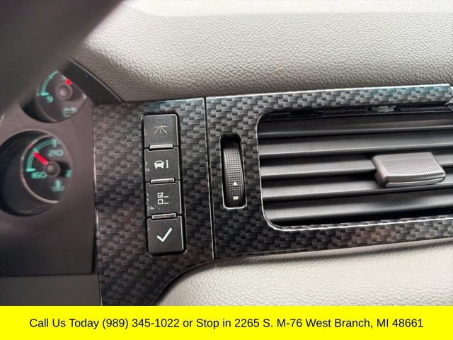 Used 2013 Chevrolet Avalanche LT AWD/4WD image 16