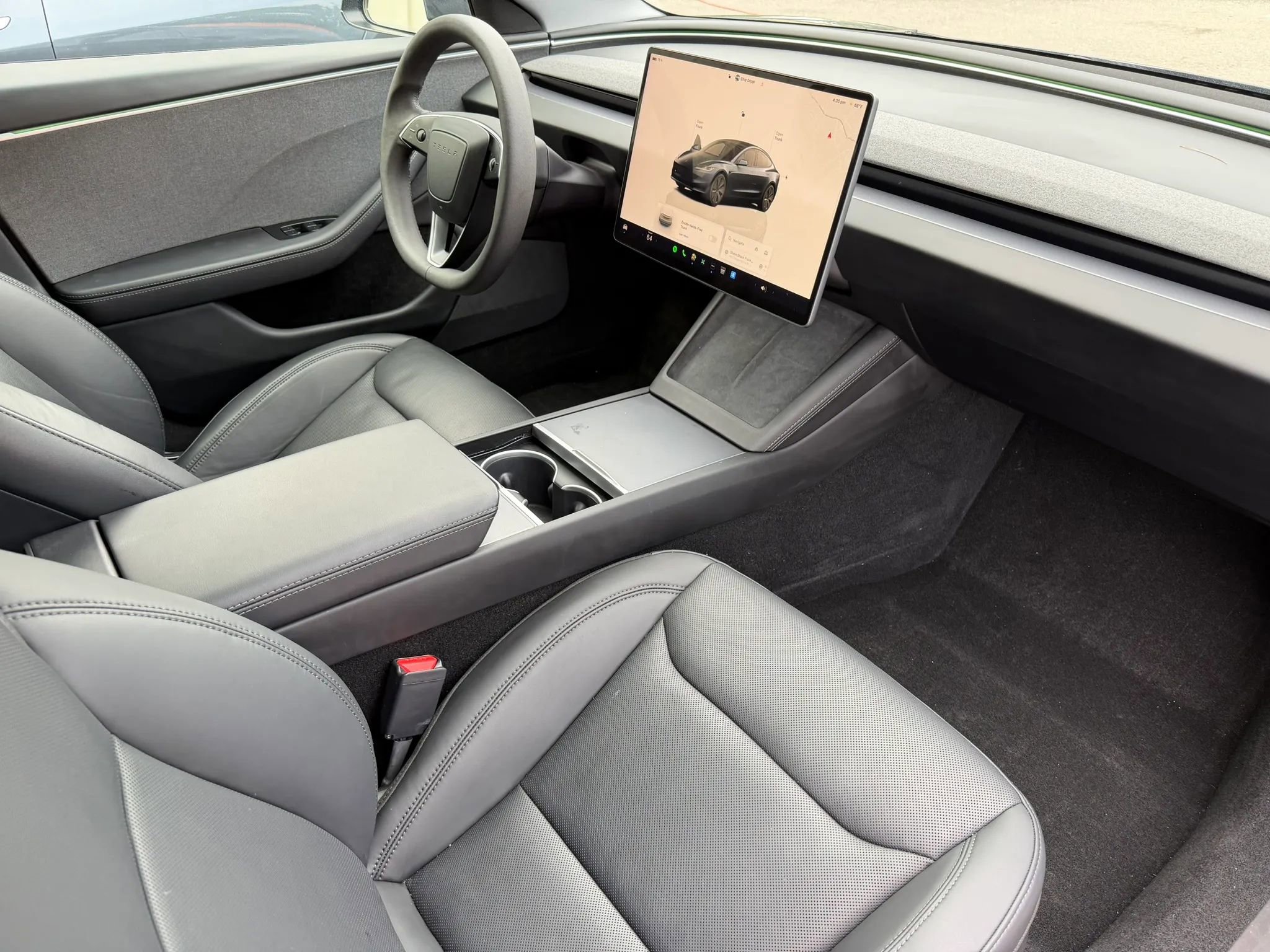 Used 2024 Tesla Model 3 Standard Range RWD image 21