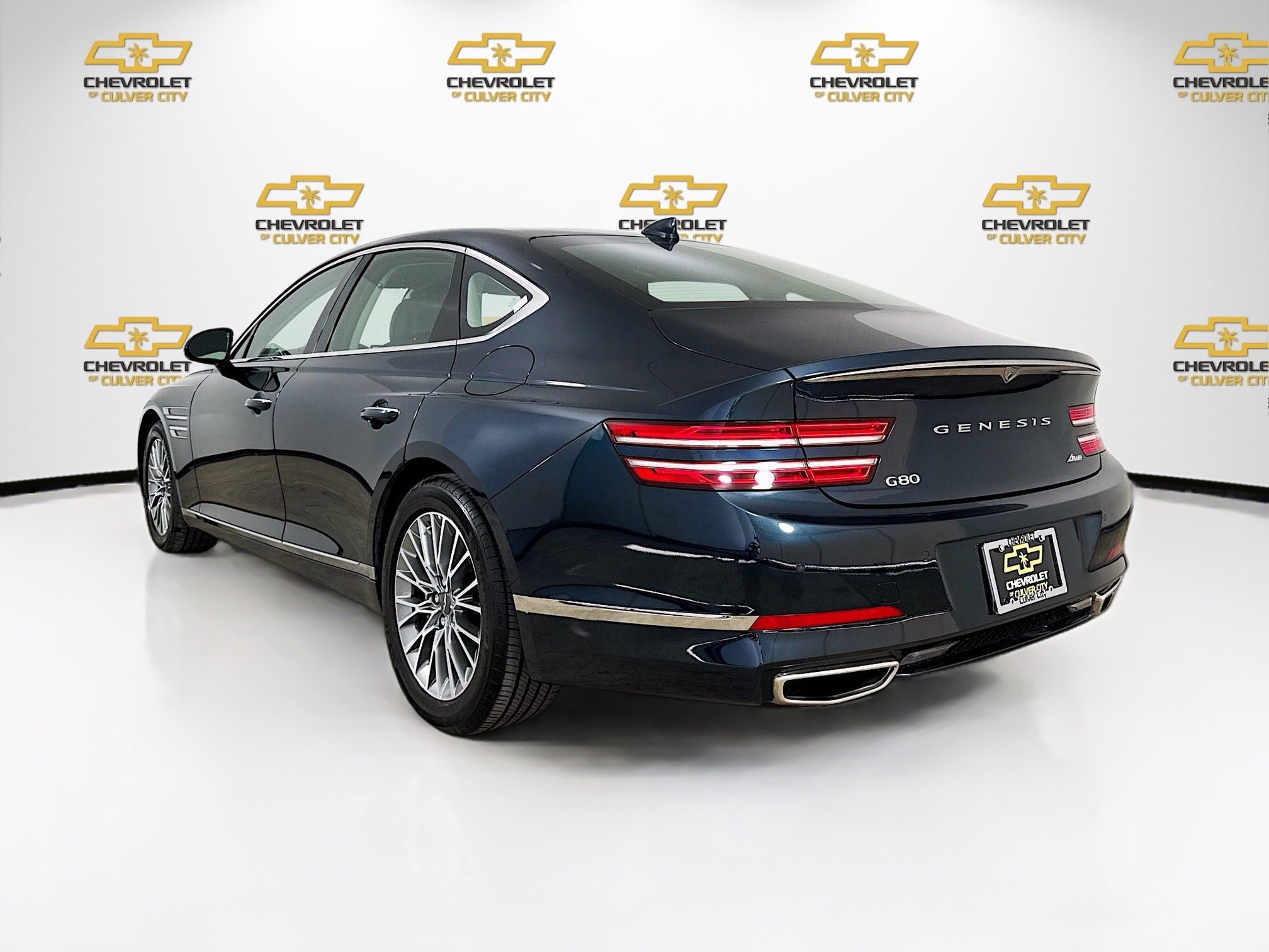 Used 2023 Genesis G80 2.5T image 5