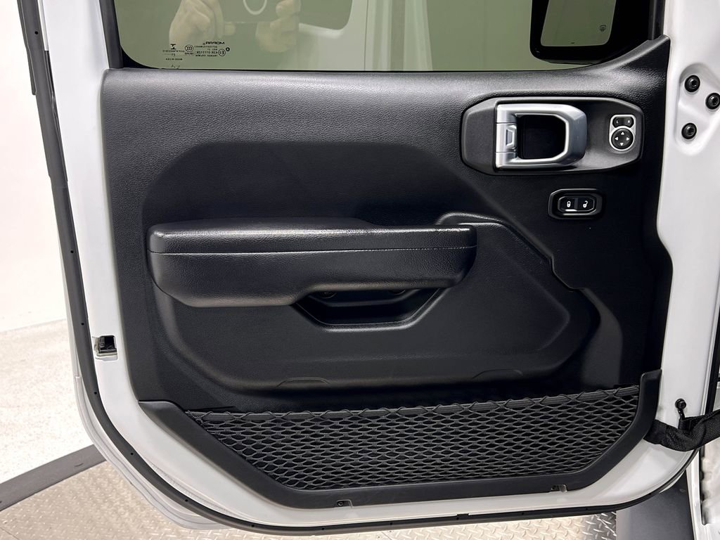 Used 2021 Jeep Wrangler Unlimited Sport image 15
