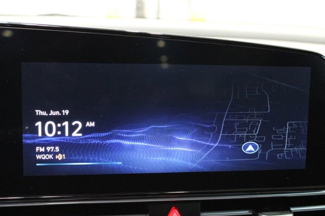 Used 2024 Hyundai Elantra SEL image 25