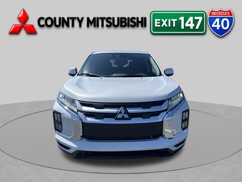 New 2027 Mitsubishi Outlander Sport ES FWD image 2