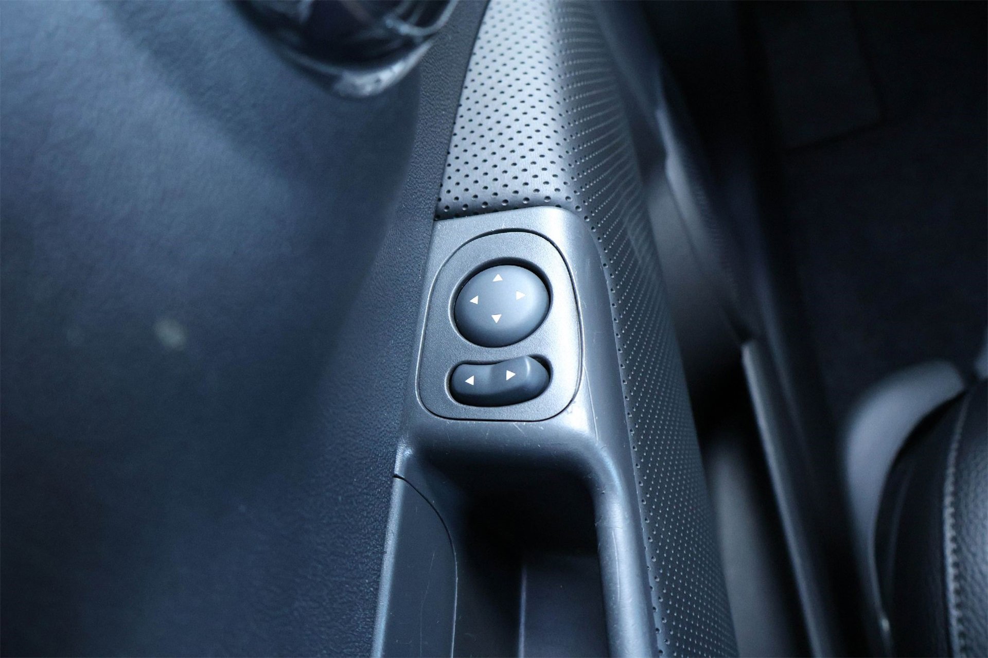 Used 2014 FIAT 500 Sport w/ Comfort/Convenience Group image 27