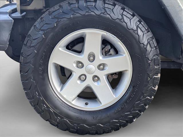 Used 2017 Jeep Wrangler Sport w/ Quick Order Package 24S AWD/4WD image 21