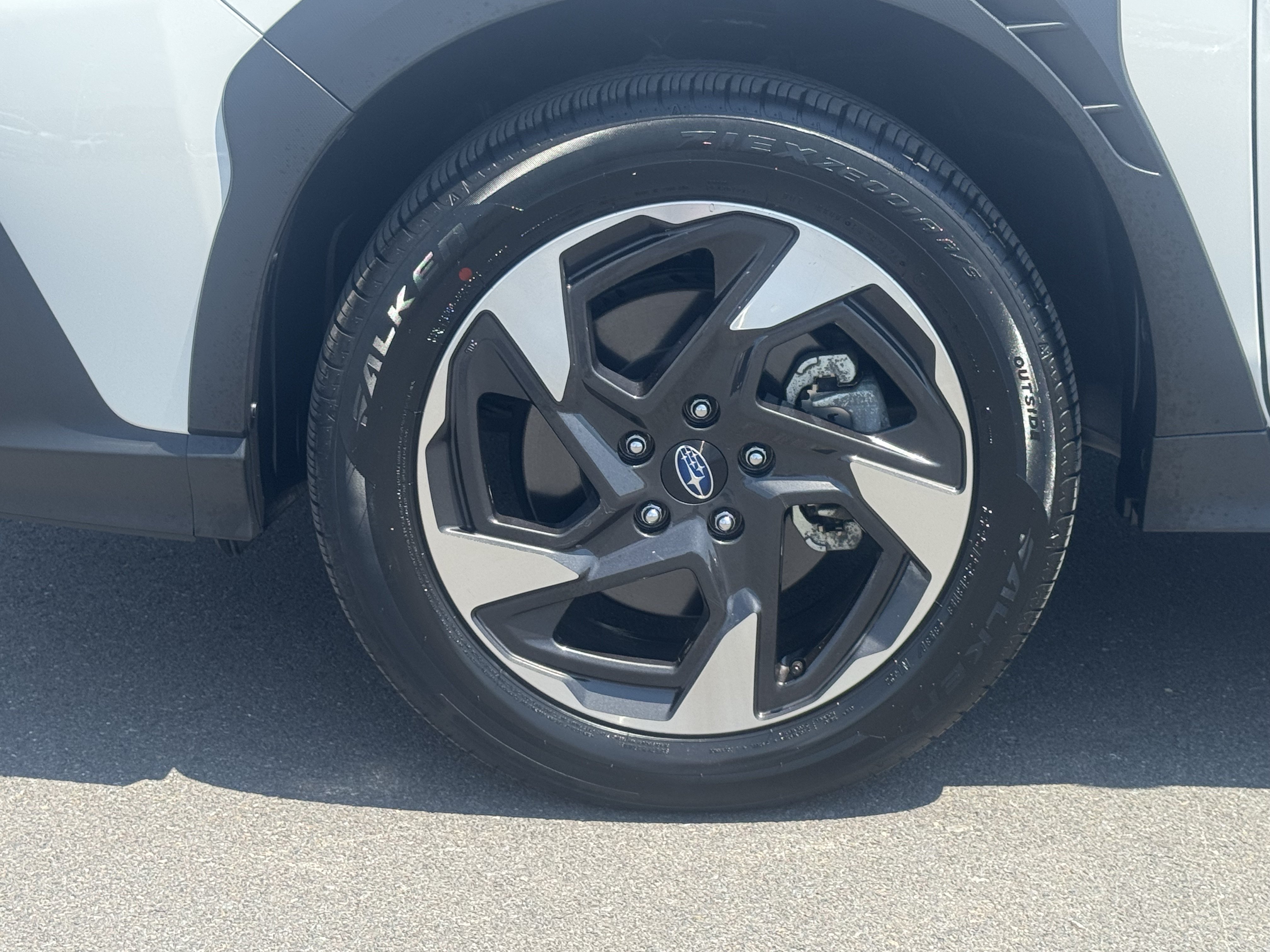 Certified 2025 Subaru Crosstrek 2.5i Limited AWD/4WD image 11