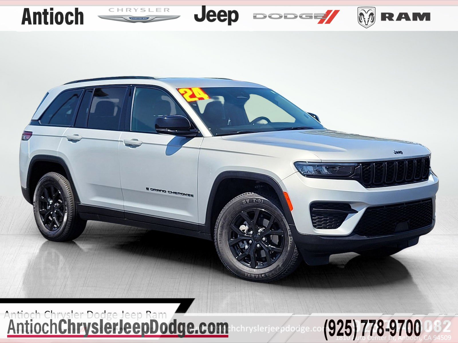 Certified 2024 Jeep Grand Cherokee Altitude image 1
