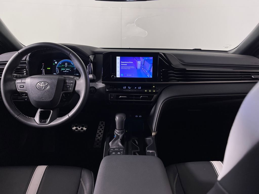 Certified 2025 Toyota Camry SE AWD/4WD image 14