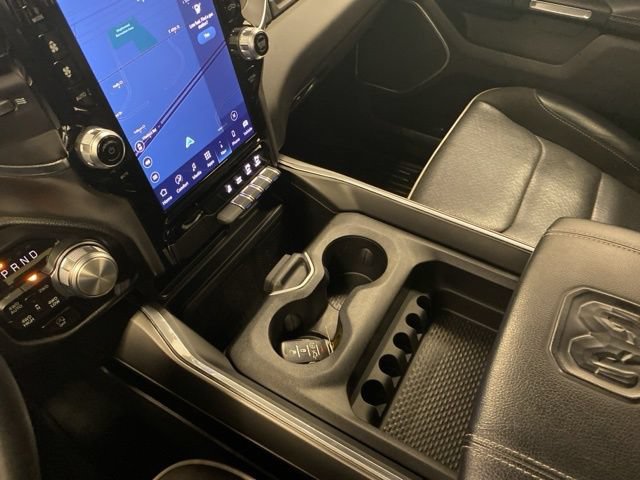 Used 2023 RAM 1500 Laramie AWD/4WD image 16
