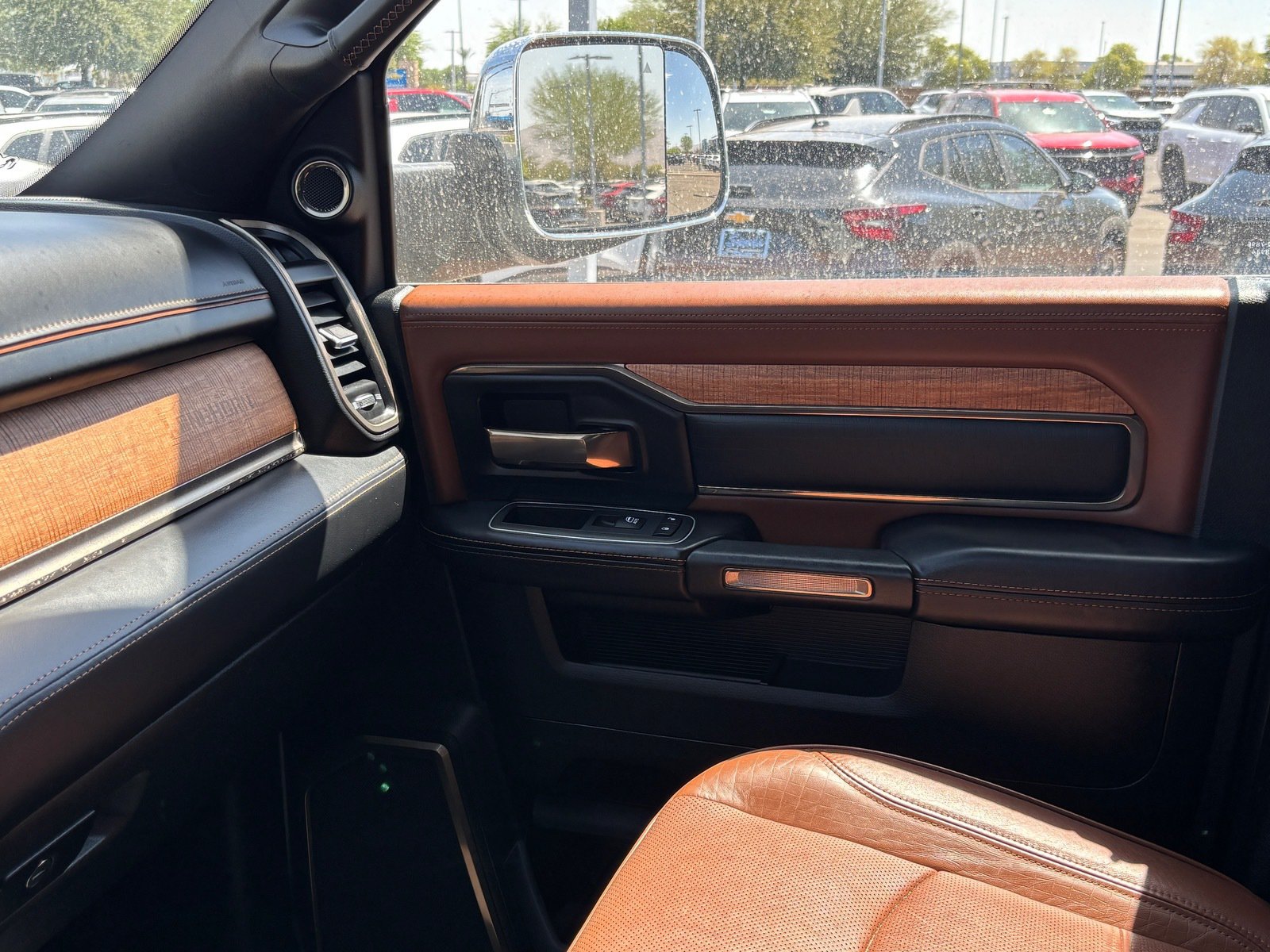 Used 2022 RAM 2500 Limited AWD/4WD image 19