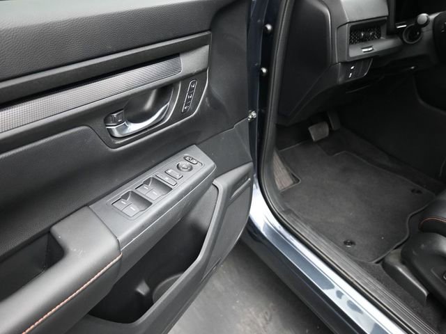 Used 2025 Honda CR-V Sport-L image 14