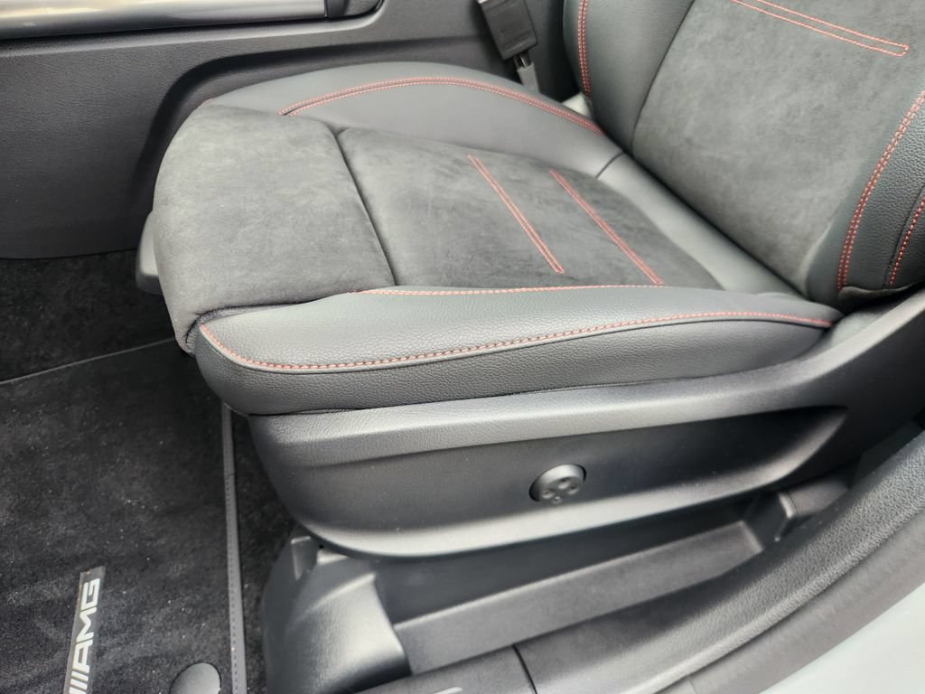 New 2026 Mercedes-Benz GLA 35 AMG 4MATIC image 19