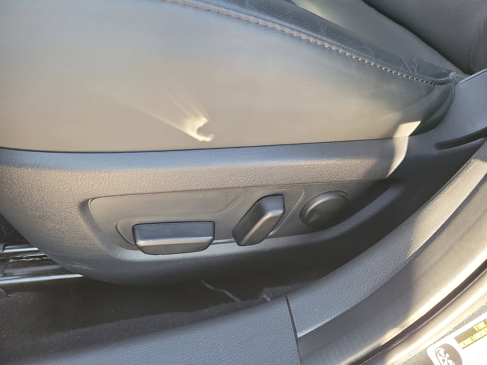 Used 2024 MAZDA CX-30 AWD 2.5 S w/ Premium Package image 15