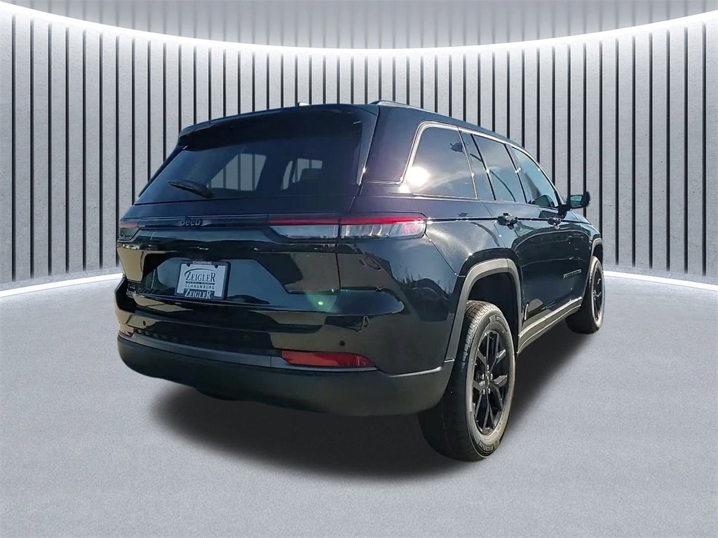 New 2026 Jeep Grand Cherokee Altitude image 3