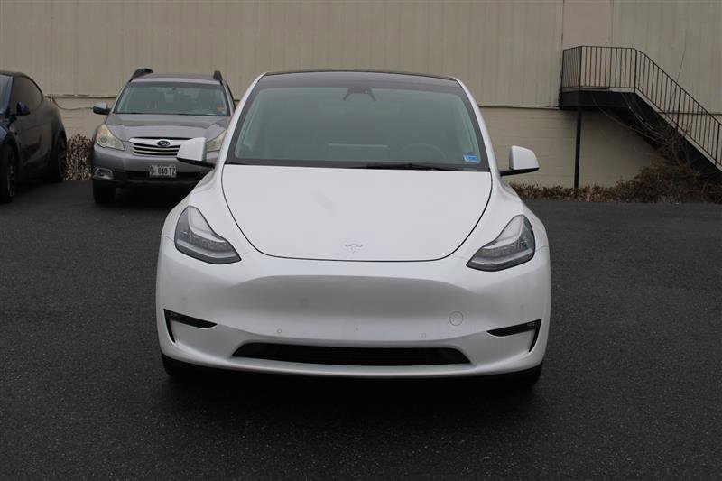 Used 2021 Tesla Model Y Long Range image 3