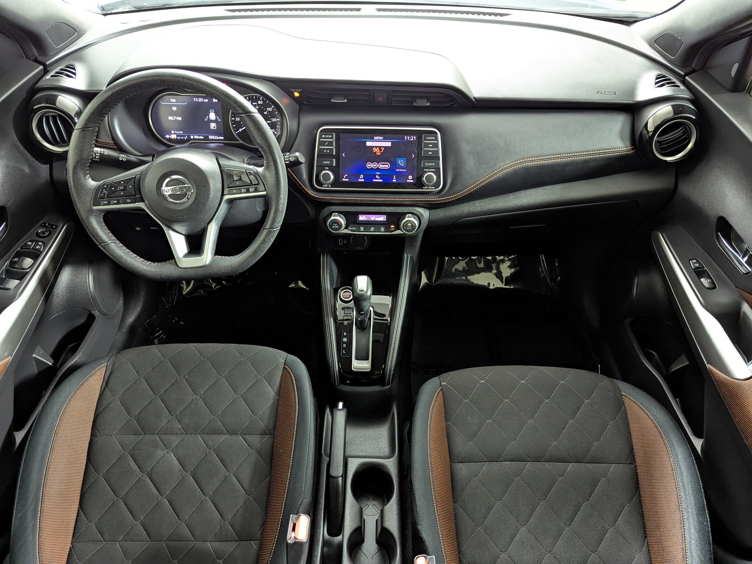 Used 2018 Nissan Kicks SR FWD image 14