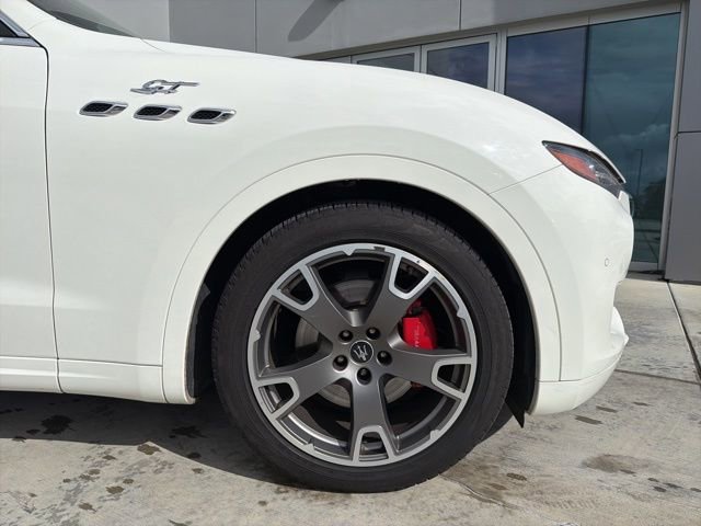 Certified 2023 Maserati Levante GT AWD/4WD image 10
